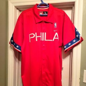 Nike Philadelphia 76ers Button Up Shirt